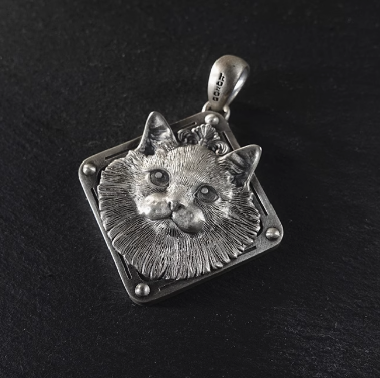 Ragdoll Silver Pendant - Kazoo